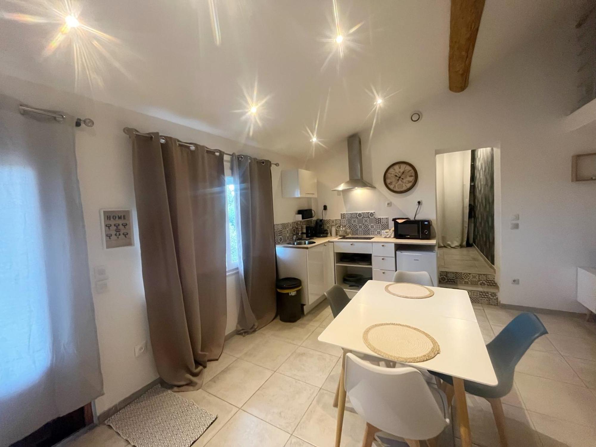 Appartement A Deux Pas Des Peniches à Castelsarrasin Extérieur photo