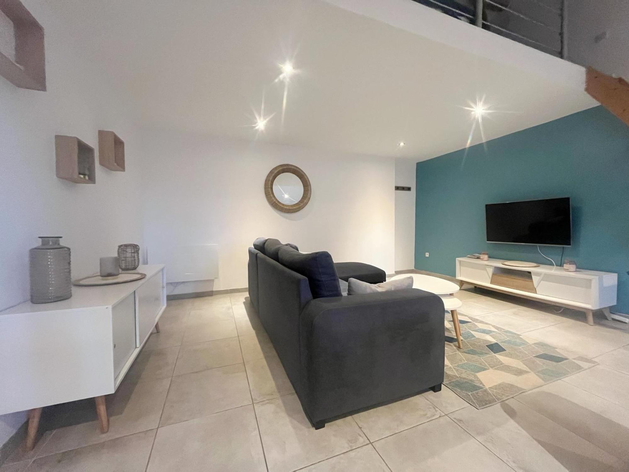 Appartement A Deux Pas Des Peniches à Castelsarrasin Extérieur photo